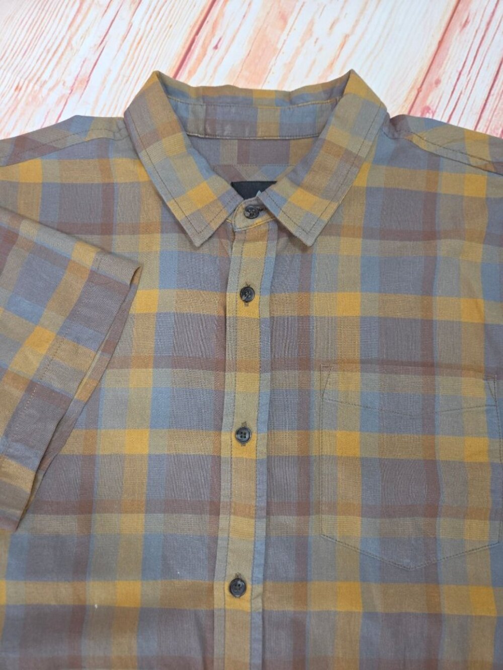 PrAna Mens Plaid Short-Sleeve Button-Up Shirt Large